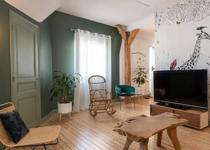 Apartment Le Leon Bourgeois 6 Pers Hypercentre